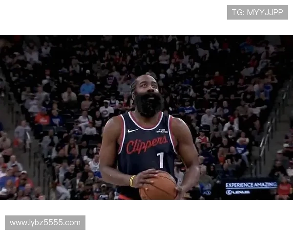 哈登砍下30分7助攻 快船轻松大胜太阳取得连胜