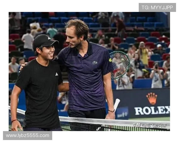 梅德维德夫强势出击挑战林德克内希 ATP上海大师赛精彩对决一触即发